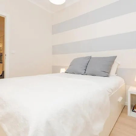 Appartement Cosy Near Basilica Da Estrela *